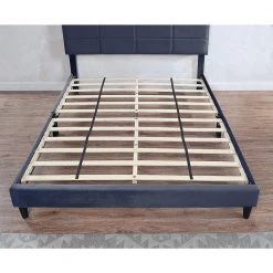 Lankley Gray Wood Frame Queen Platform Bed with USB port by Furniture of America -Furniture of America Sales Store gray furniture of america platform beds idf 7254gy q 44 1000